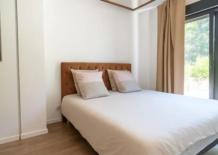 Apartamento Romance Me - élégante Avec Table De Massage&pole Dance - Night&day Use Évreux